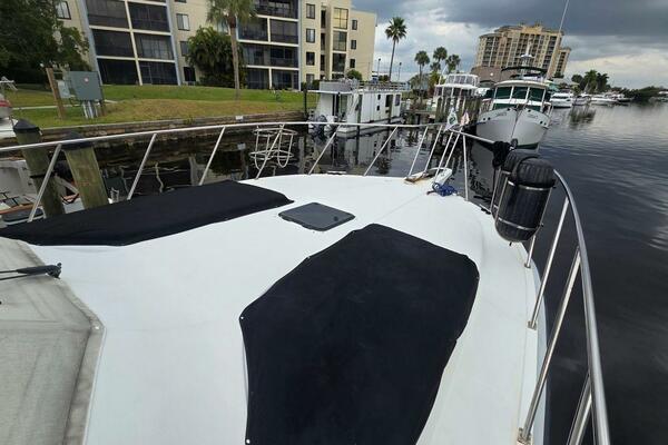 Toes in the Water 53ft Navigator Yacht For Sale