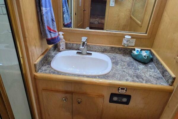 Toes in the Water 53ft Navigator Yacht For Sale