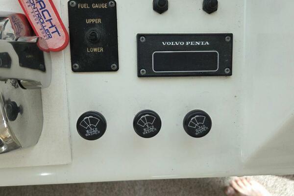 Toes in the Water 53ft Navigator Yacht For Sale