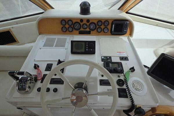 Toes in the Water 53ft Navigator Yacht For Sale