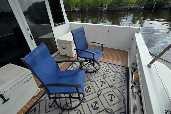 Toes in the Water 53ft Navigator Yacht For Sale