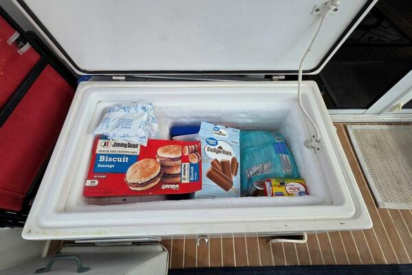 Toes in the Water 53ft Navigator Yacht For Sale