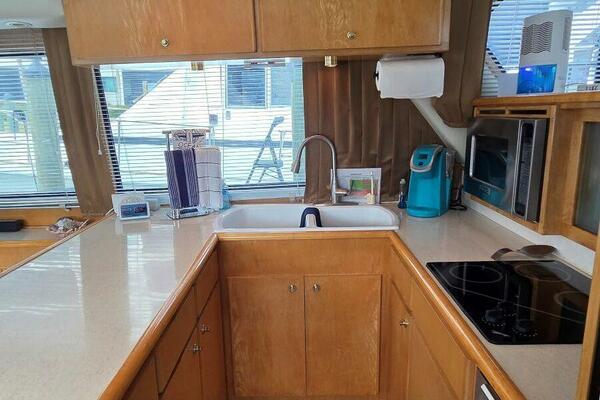 Toes in the Water 53ft Navigator Yacht For Sale