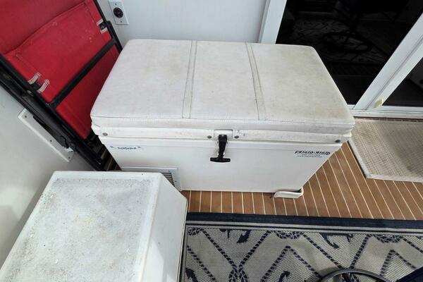 Toes in the Water 53ft Navigator Yacht For Sale