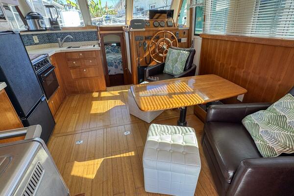 Nevadatude 39ft Mainship Yacht For Sale