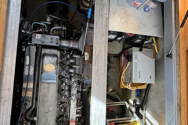 Nevadatude 39ft Mainship Yacht For Sale