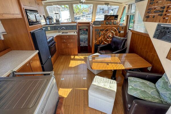 Nevadatude 39ft Mainship Yacht For Sale