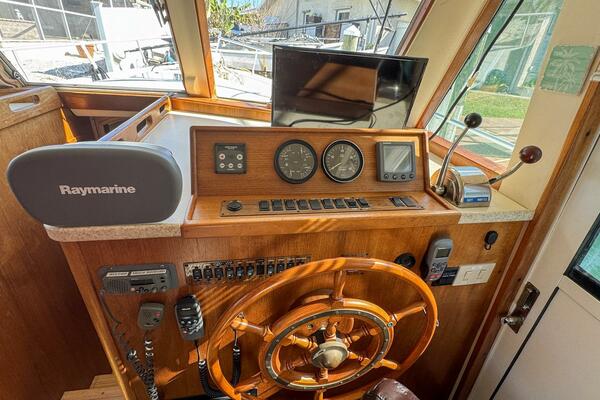 Nevadatude 39ft Mainship Yacht For Sale