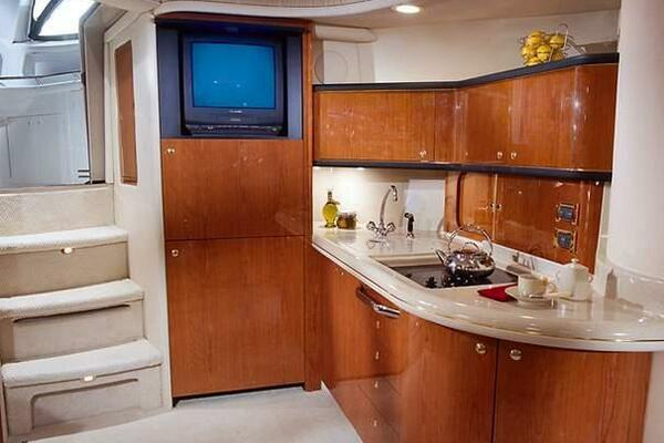 46ft Sea Ray Yacht For Sale