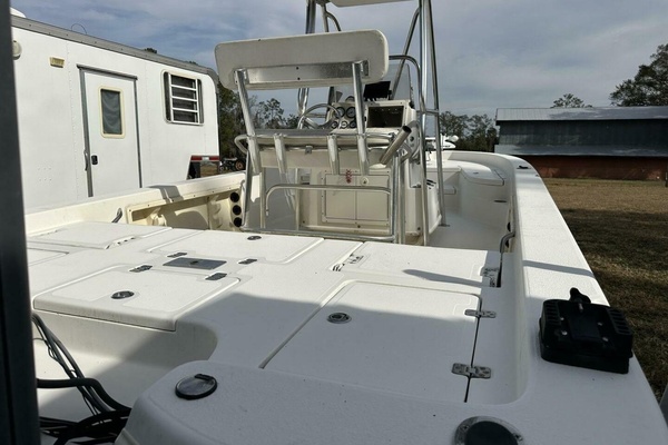 24ft NauticStar Yacht For Sale