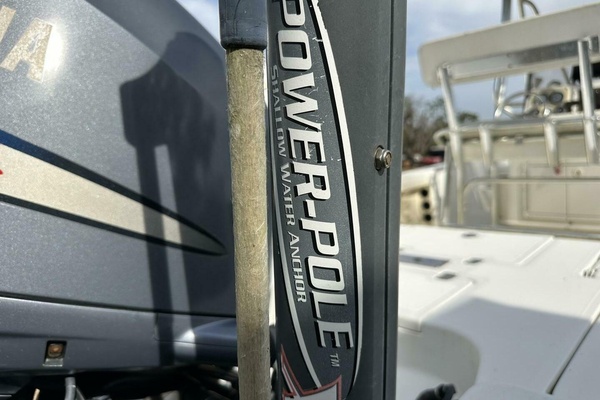 24ft NauticStar Yacht For Sale