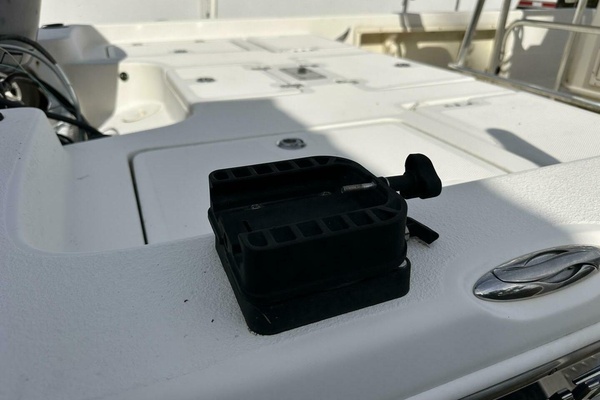 24ft NauticStar Yacht For Sale