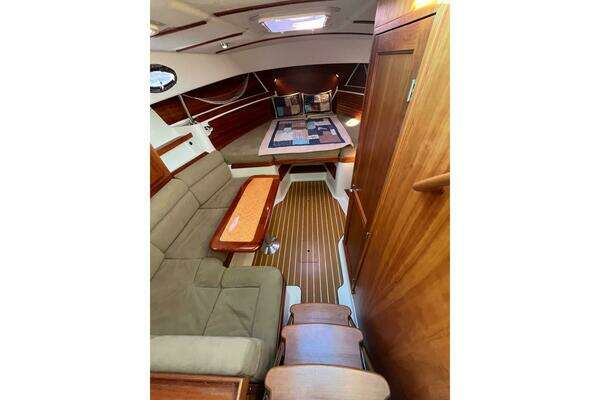 Back Cove 33 Hardtop Express Yacht For Sale