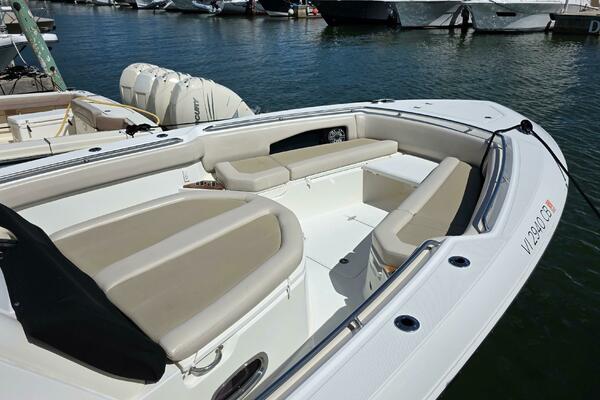36ft Boston Whaler Yacht For Sale