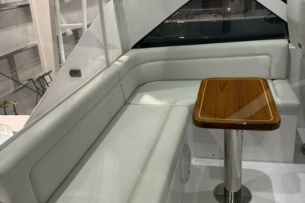 Start Me Up 45ft Hatteras Yacht For Sale