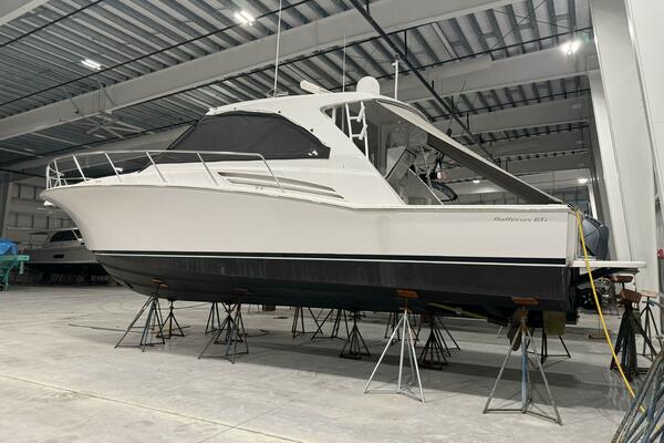 Start Me Up 45ft Hatteras Yacht For Sale