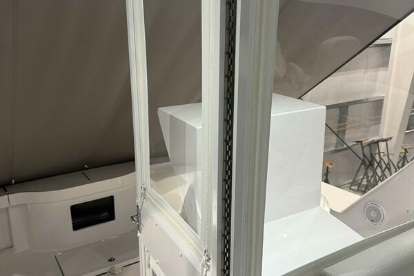 Start Me Up 45ft Hatteras Yacht For Sale