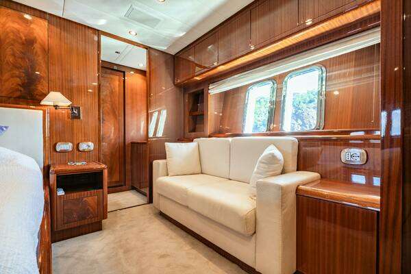 Leopard Leopard 27 Sport Yacht For Sale