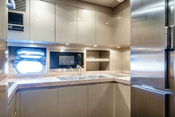 Leopard Leopard 27 Sport Yacht For Sale