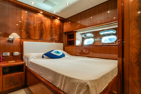 CLARITA 85ft Leopard Yacht For Sale