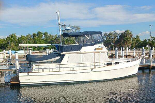 JAMIE LYN 46ft Grand Banks Yacht For Sale
