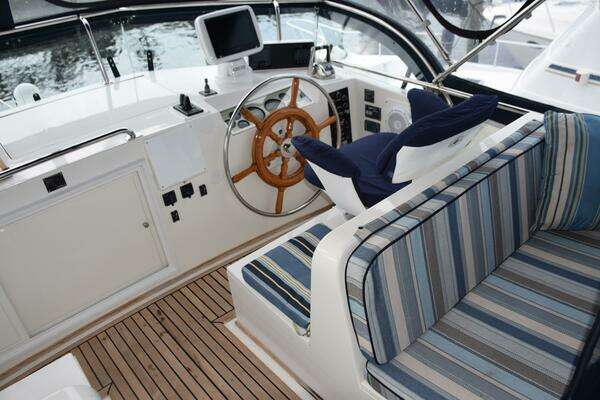 Grand Banks Classic Yacht For Sale