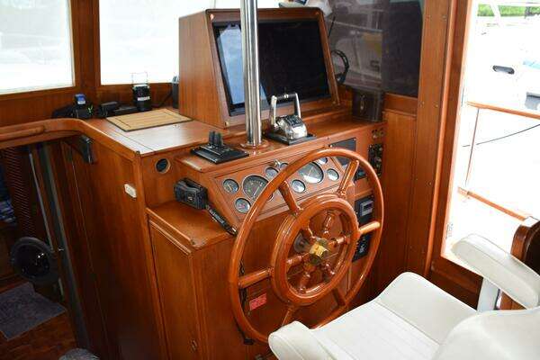 Grand Banks Classic Yacht For Sale