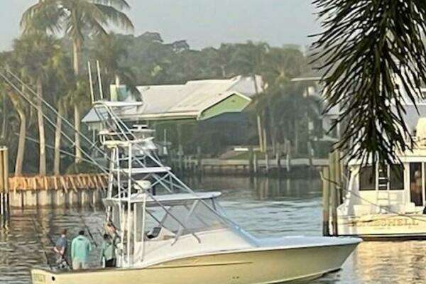 Custom Carolina Dixon Boatworks Express Yacht For Sale