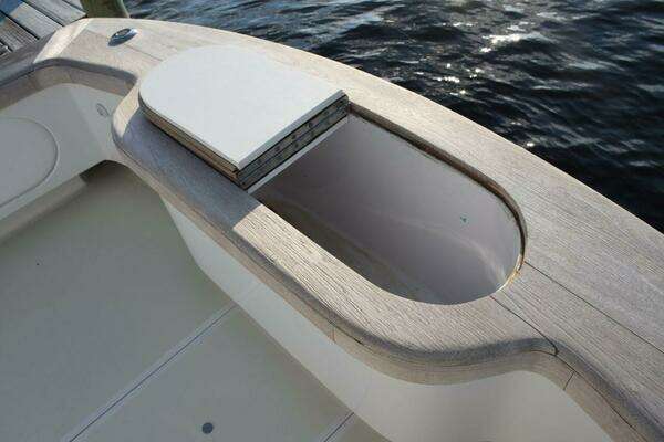Custom Carolina Dixon Boatworks Express Yacht For Sale