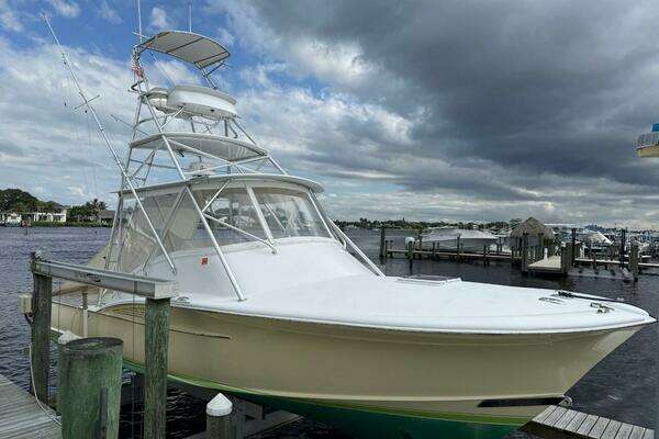 Custom Carolina Dixon Boatworks Express Yacht For Sale