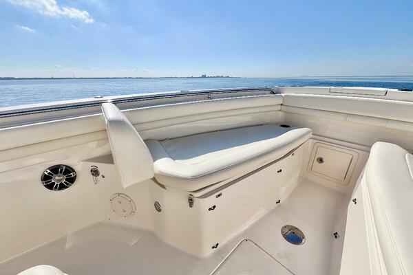 30ft Grady White Yacht For Sale