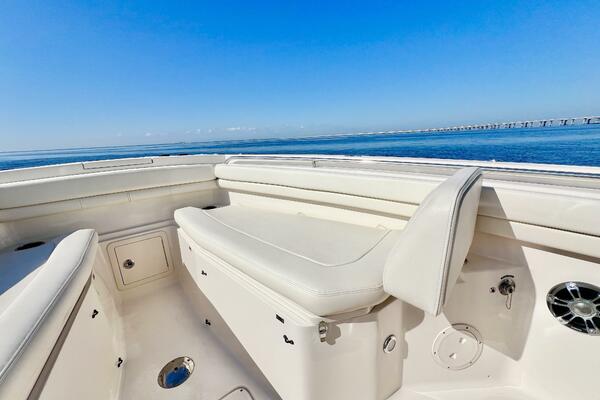 30ft Grady White Yacht For Sale