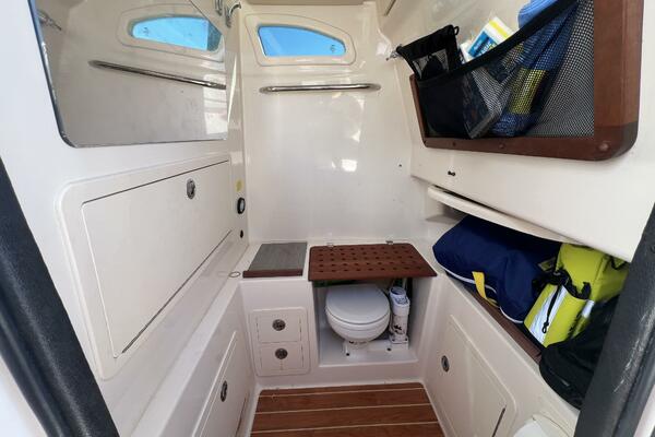 30ft Grady White Yacht For Sale