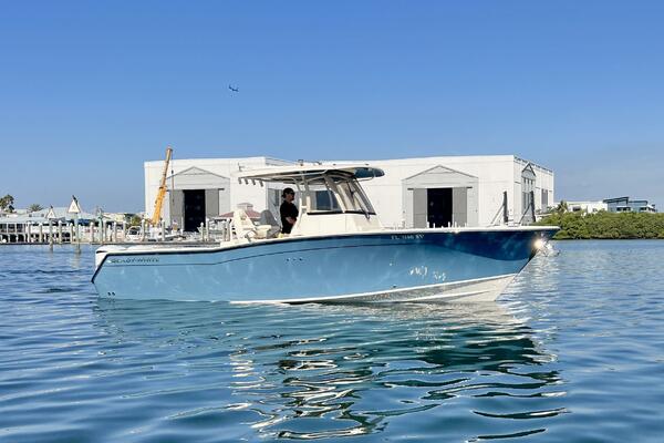 30ft Grady White Yacht For Sale