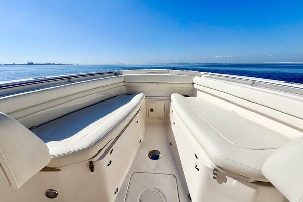 30ft Grady White Yacht For Sale