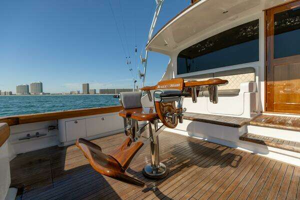 Sunny Briggs 64 Convertible Yacht For Sale