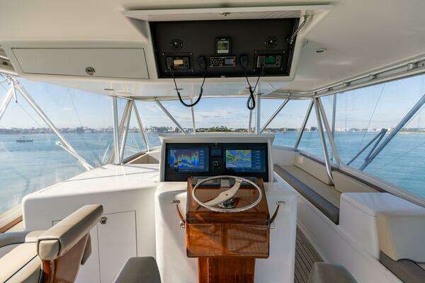 Sunny Briggs 64 Convertible Yacht For Sale