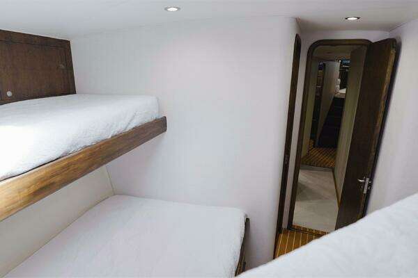 Sunny Briggs 64 Convertible Yacht For Sale