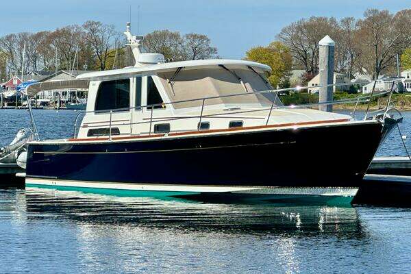 42-ft-Sabre-2017-42 Salon Express-Encore Portsmouth Rhode Island United States  yacht for sale