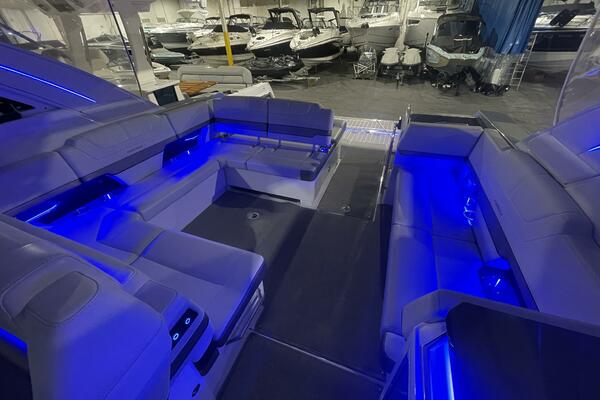 38ft Formula Yacht For Sale