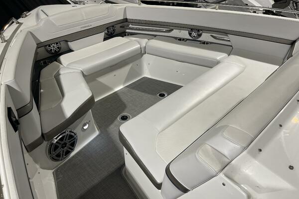 38ft Formula Yacht For Sale