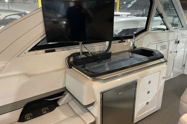 38ft Formula Yacht For Sale