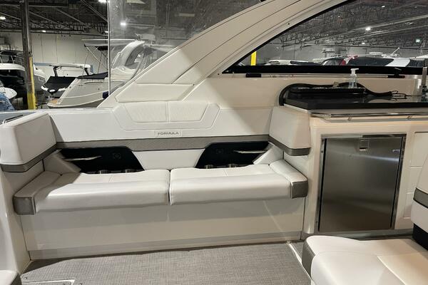 38ft Formula Yacht For Sale