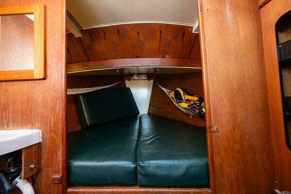 Custom Martin Yachts 32 Lobster Yacht For Sale