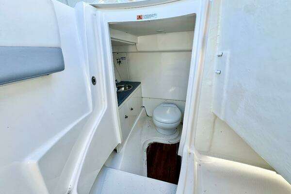 Robalo R317 Yacht For Sale