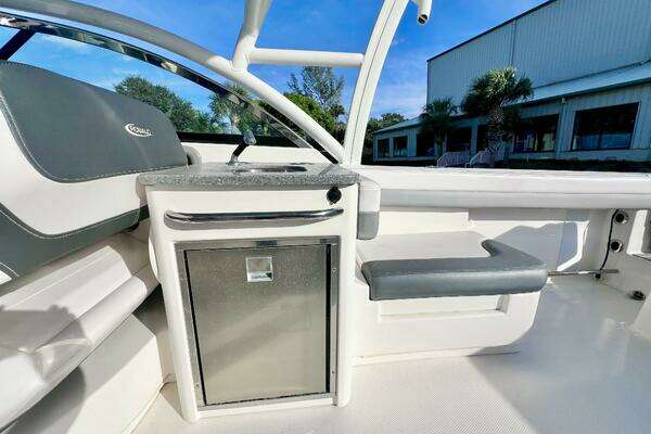 Robalo R317 Yacht For Sale