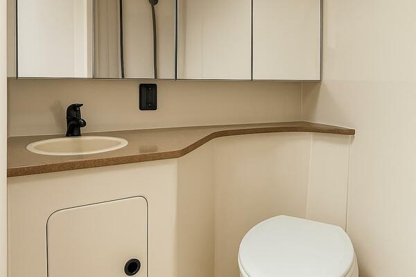 HONU 38ft Cruisers Yacht For Sale