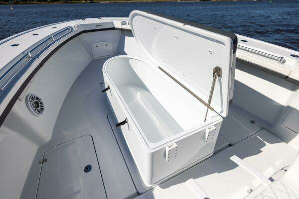 Yellowfin 39 Offshore Yacht For Sale