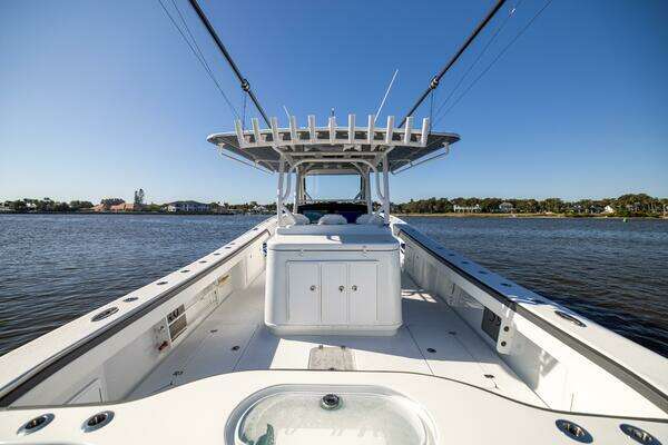 Yellowfin 39 Offshore Yacht For Sale