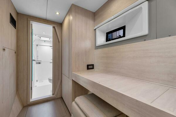 40ft Leopard Yacht For Sale